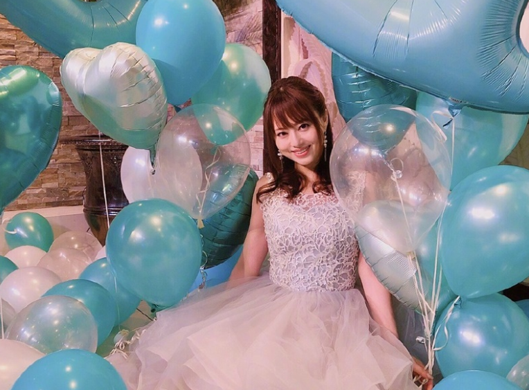 吉泽明步告别15年av生涯