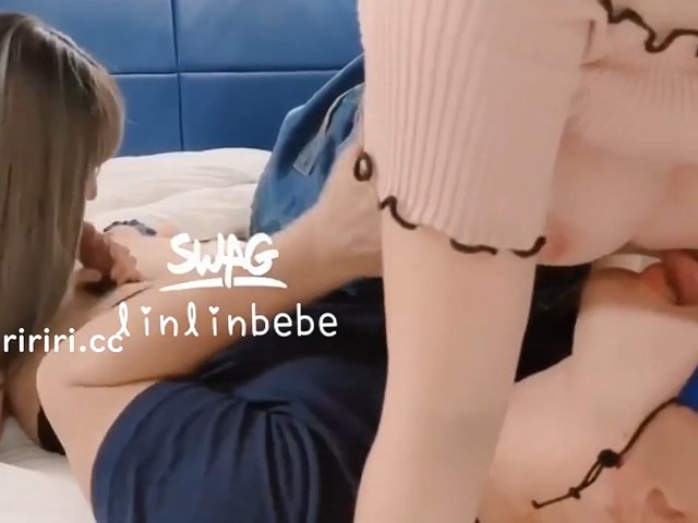 福利放送 粉丝约两个小只马主播回家双飞内射