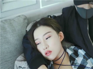 国产剧情顶级-恶魔色影师之合租女神