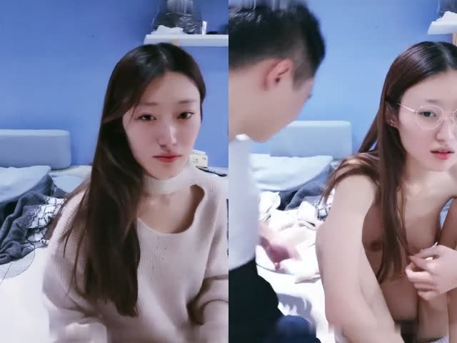 9分颜值纯又骚眼镜妹