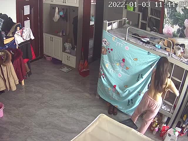 【极品稀缺❤️摄像头破解】2022最新流出《女生宿舍超写实》