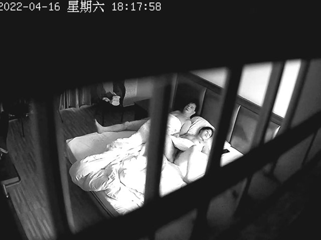 又釣到個短發學生妹