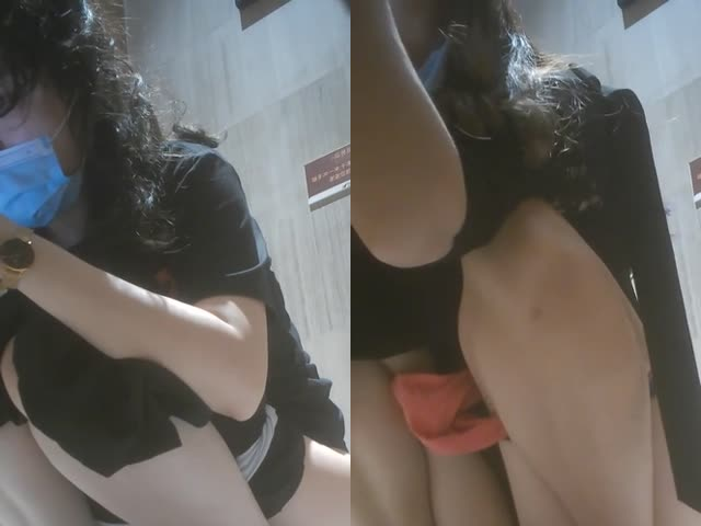 偷拍多位漂亮的美女服务员