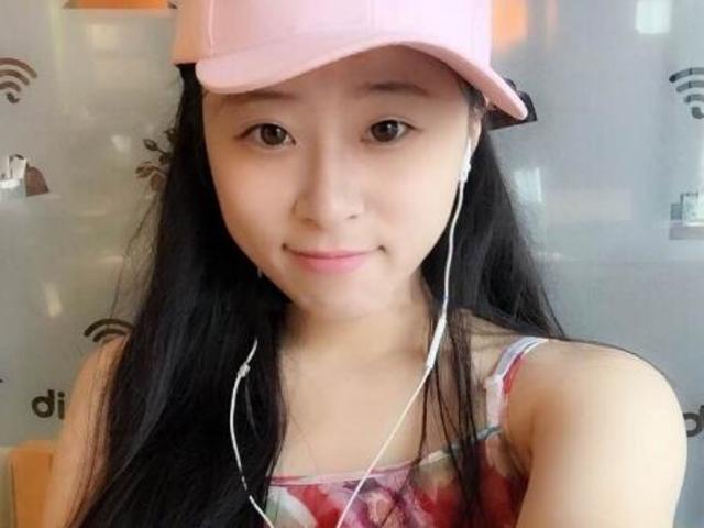 百度云流出-超高颜值学舞蹈的美女