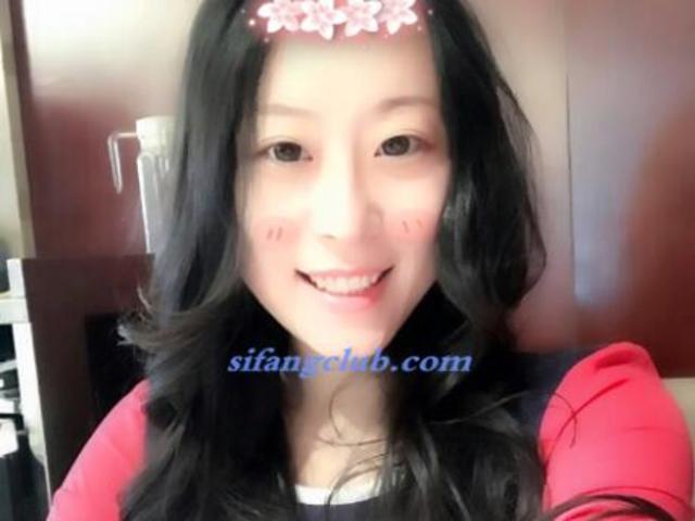 百度云流出-超高颜值学舞蹈的美女