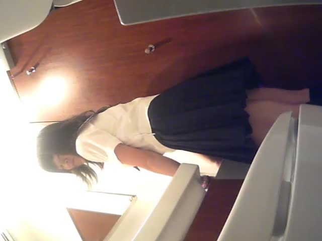 西餐厅摄像头偷拍