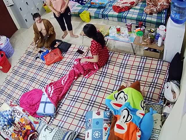 【破解摄像头】会所员工宿舍摄像头