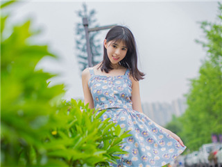 推女郎热门模特艾栗栗沙发上的疯狂