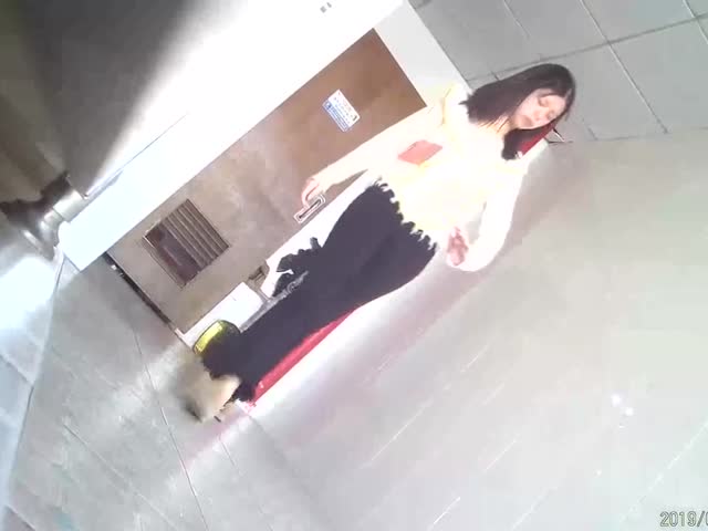 黑絲襪少婦擁有一個會呼吸的鮑魚