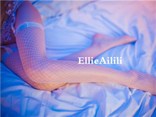 推女郎嫩模艾栗栗疯狂3P轮操