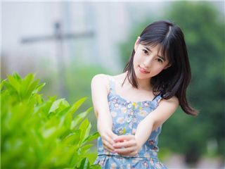 推女郎嫩模艾栗栗疯狂3P轮操