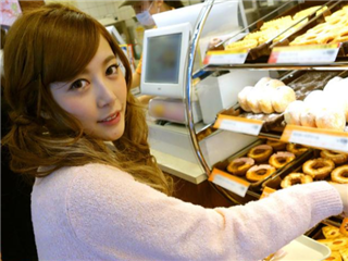 女优界的边缘人，泷川华音