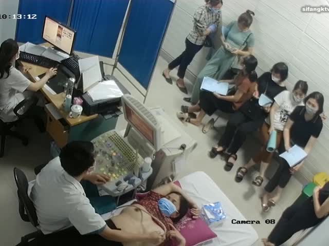 婦科監控攝像頭偷拍