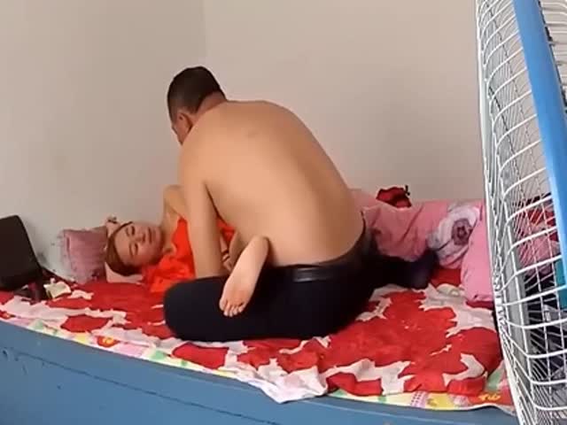 【极品稀缺❤️破解摄像头】东北大屌暴力玩弄少妇