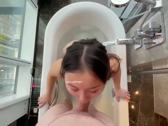 上海留学生 依敏英 留学淫乱史，和洋男友 华裔粉丝开房PUA