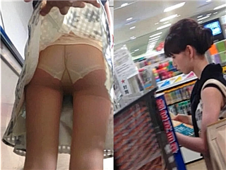 日本搭地铁裙底偷拍