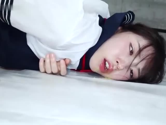 JK制服美女擂台搏击