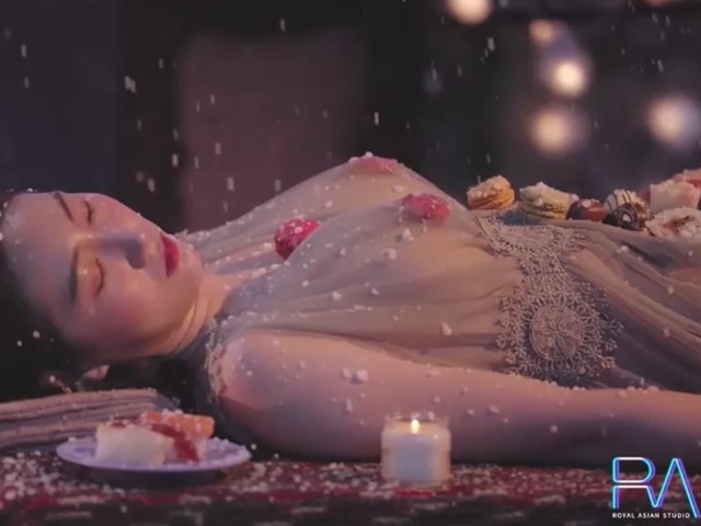 皇家华人 RAS-0250 圣诞物语 最后的火柴-黎儿