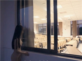 极品外送爆乳女仆，让你床上锻鍊很精彩