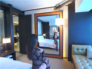 果哥出品-气质模特刘X然跪着给摄影师服务