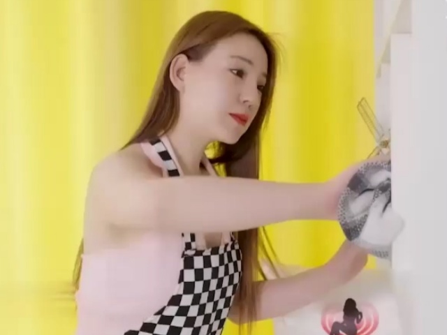 爱豆传媒ID5258全裸家政妇浪荡护理-舒岚