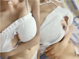 星星眼睛天然巨乳K罩杯二次元少女