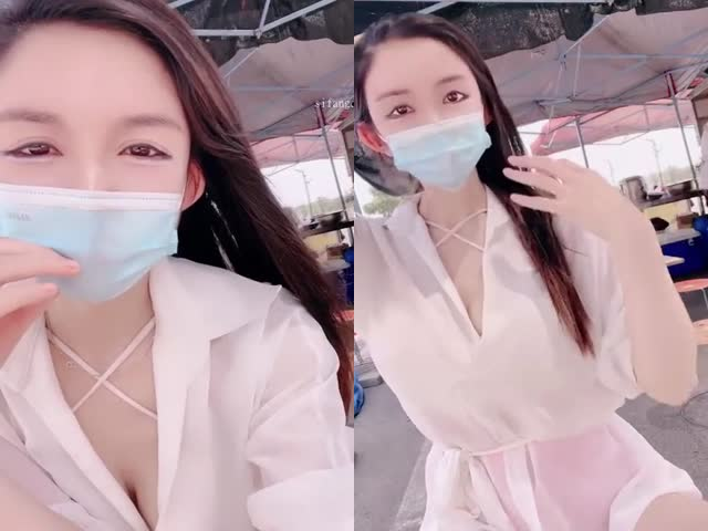 苗窕爆乳御姐淫声荡语撩骚互动,近拍掰穴扣逼道具玩弄骚逼…