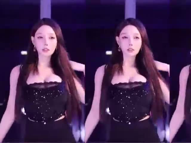 精选56V 时长042602 完美巨乳 抖奶骚舞3