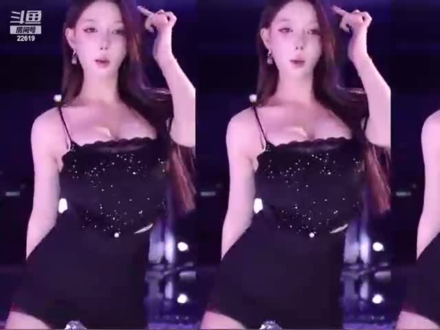 精选56V 时长042602 完美巨乳 抖奶骚舞3