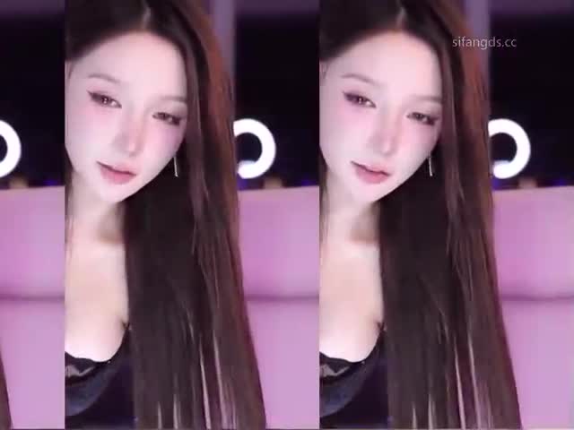 精选56V 时长042602 完美巨乳 抖奶骚舞2   