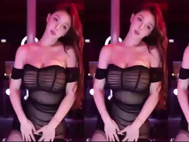 最新50V 时长033605 诱惑骚舞巨乳抖奶极品  