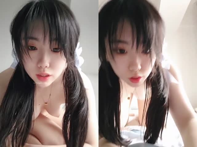 肥臀大奶小姐姐淫声荡语撩骚互动,近拍掰穴玩奶揉逼道具玩弄粉穴…