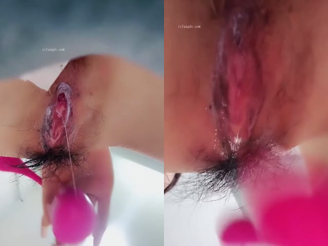 肥臀美乳欲姐淫声荡语撩骚互动,近拍掰穴卖骚道具玩弄粉穴…