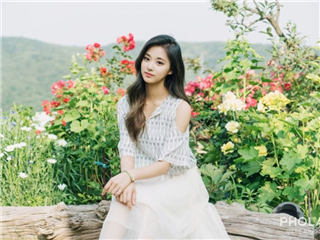 人工智能AI-TWICE『周子瑜』 