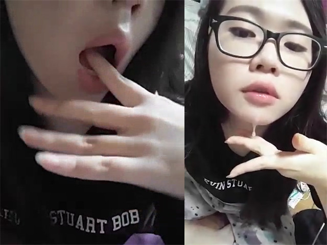 小M狗孝定给S主人发的抠穴，舔脚，吞自己口水