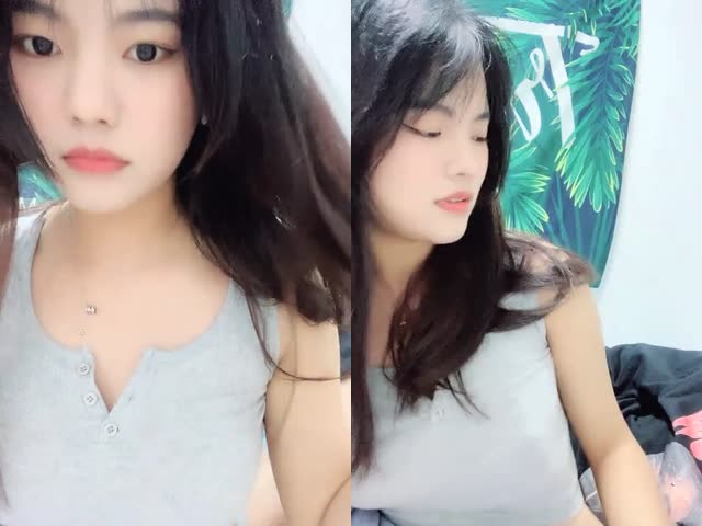 江苏周扬青,D罩杯,00后小姐姐这对车灯真是亮眼