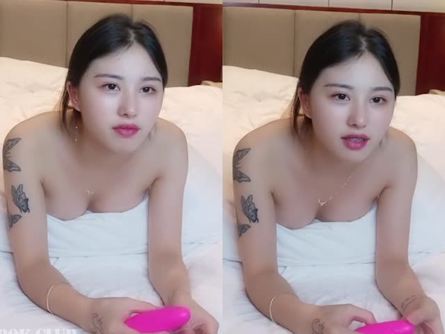 傳教式爆艹文靜紋身甜美妹