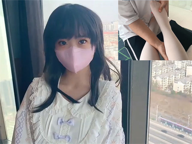 [萝莉少女]新晋极品网红美少女[元气兔]白丝洛丽塔的足丝服务