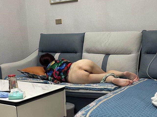 妈妈乱伦，1月多的内容全程记录最终内射成功