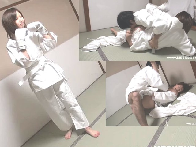 日本经典无码 强奸教课女学员 道服脱掉展现青春肉体 血卖喷张