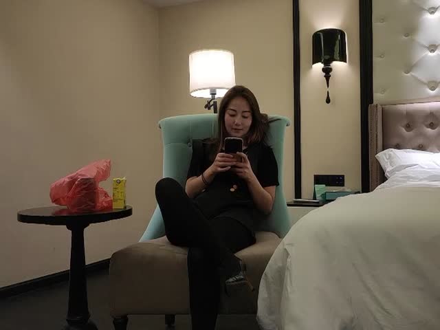 加钱哥吊打全场 ,胖子夜夜笙歌玩女人,今晚风骚小少妇漂亮淫荡