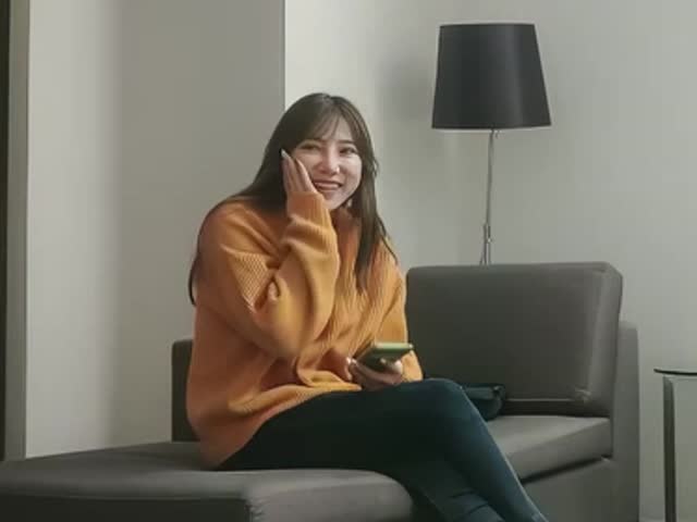 网约兼职车模,女神温婉可人