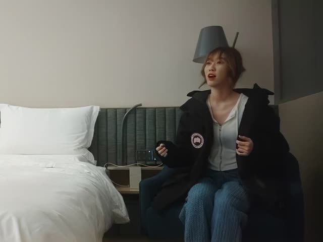 168CM超甜酒窝美妞,顶级美臀身材很棒,妹子很听话骑脸舔逼