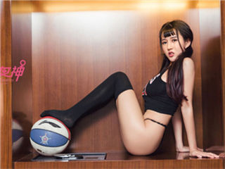 秀人網女神嫩模白一晗新作《爆の巨乳誘惑》