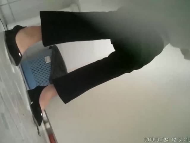 黑絲襪少婦擁有一個會呼吸的鮑魚