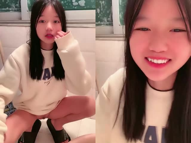 清纯小萝给小男友口交大鸡巴,玩嫩逼…