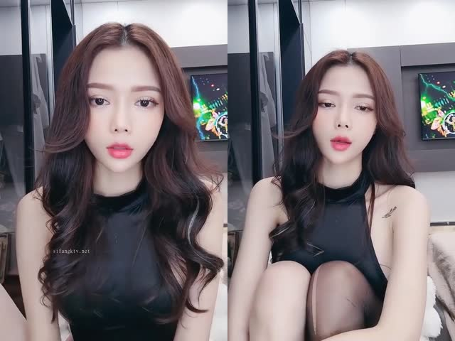 白皙皮肤超高颜值极品尤物美少女(中)