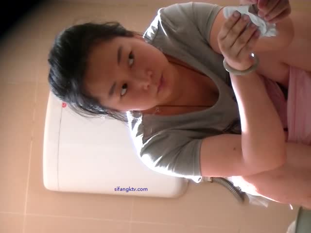 正面全景极品双镜头偷拍