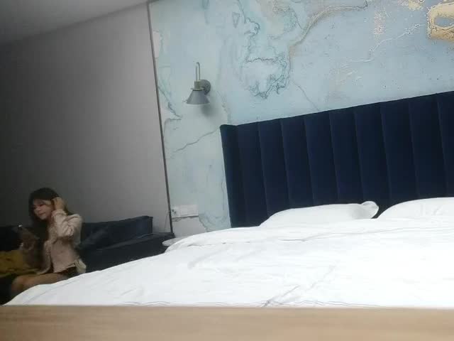 寻花偷拍-男主高价約了个20岁清秀学生妹…