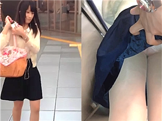 手扶梯偷拍裙底风光3